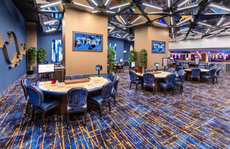 The STRAT hotel las vegas 7 768x499