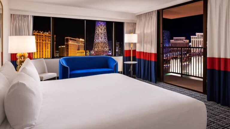 paris hotel resort las vegas 10 768x432