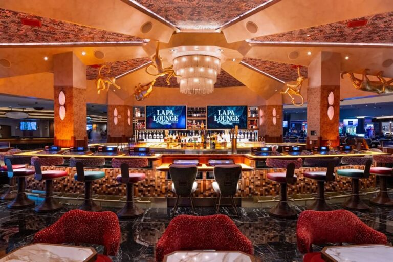 rio las vegas hotel and casino 7 768x512