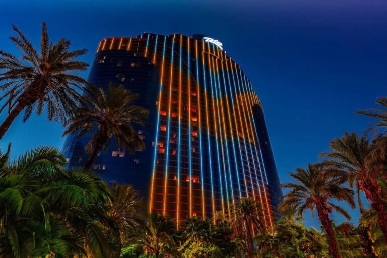 rio las vegas hotel and casino 768x512