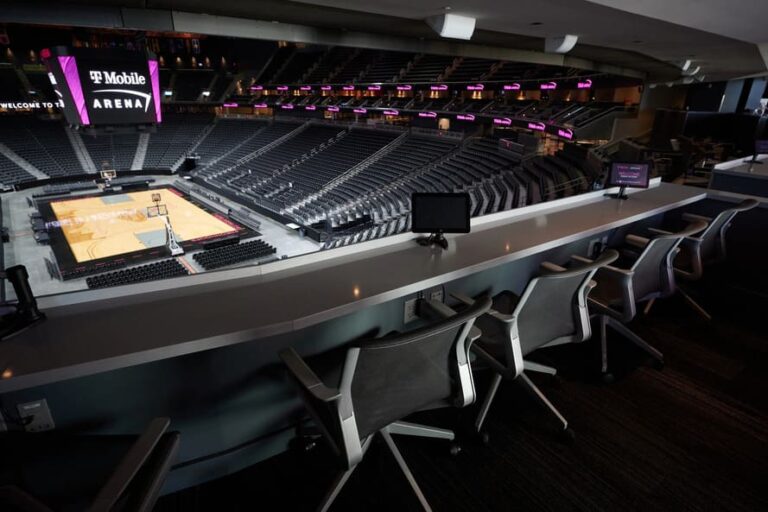 t mobile arena 2 768x512